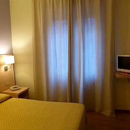 Hotel Da Cesare 2*